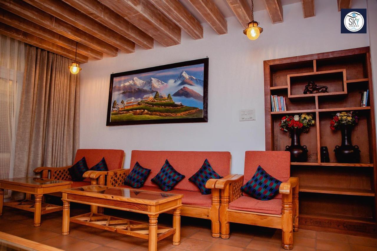 Himalayan Glory Inn Pokhara Esterno foto