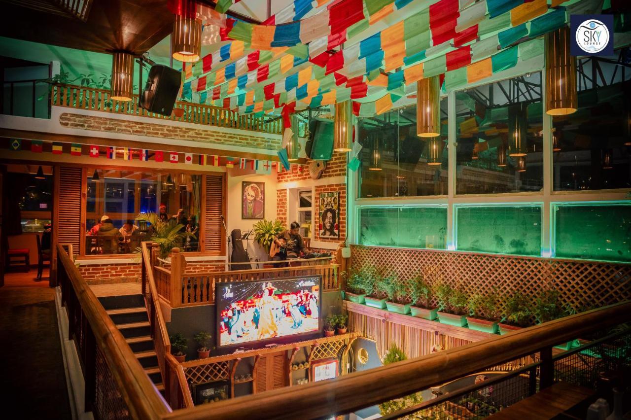Himalayan Glory Inn Pokhara Esterno foto