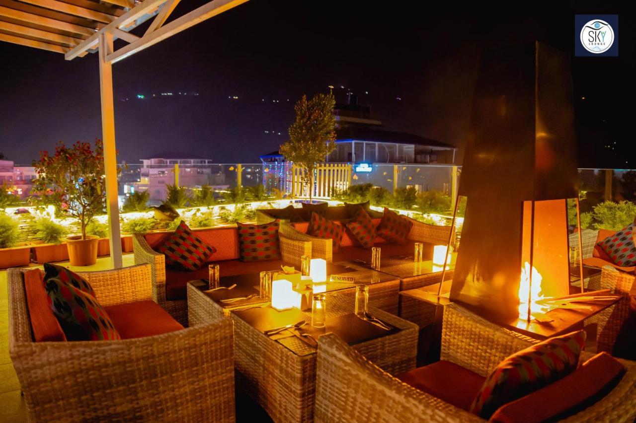 Himalayan Glory Inn Pokhara Esterno foto
