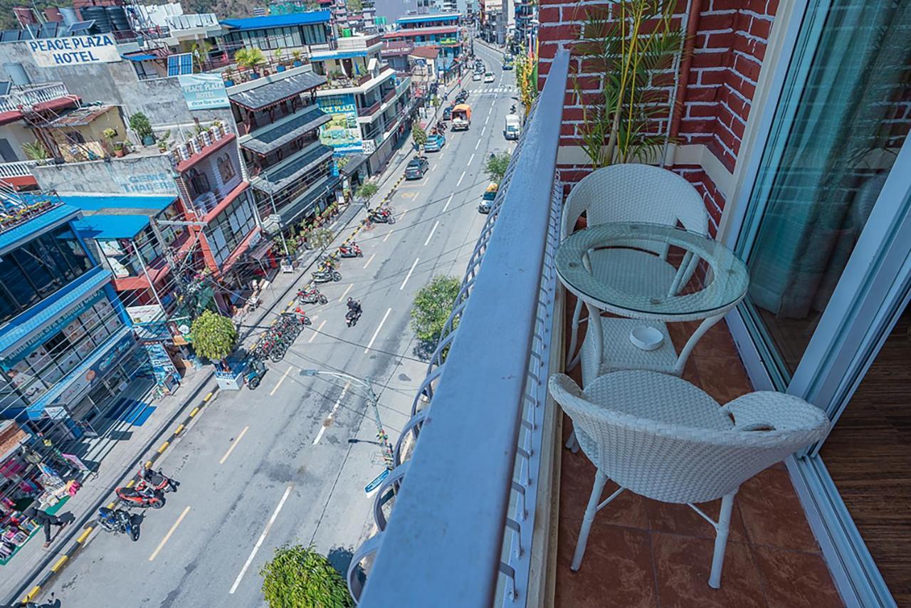 Himalayan Glory Inn Pokhara Esterno foto